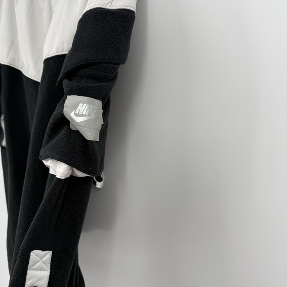 Nike Sportswear Thunder Skirt Black/ Grey Girls Size XL Pull On Fleece Pockets - Picture 3 of 9